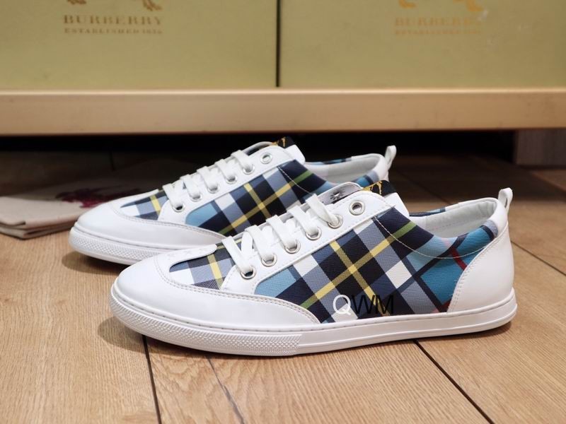 Burberry Men's Shoes 182